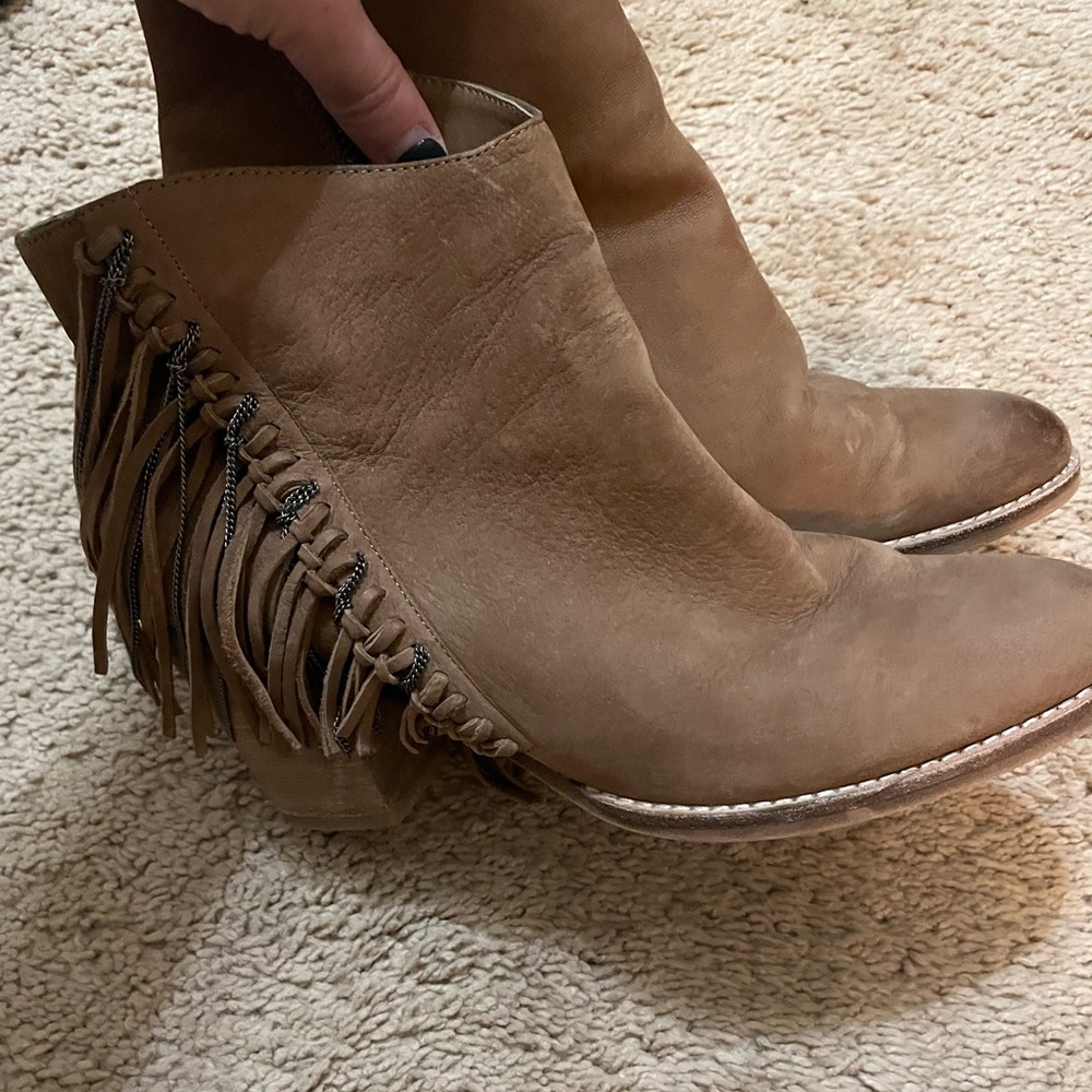 Dolce vita booties